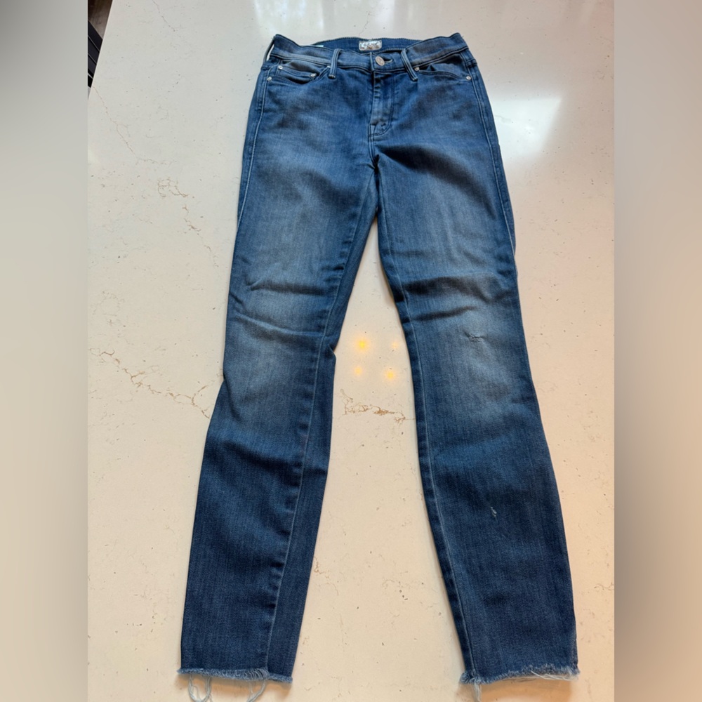 MOTHER The Vamp Fray jeans- size 25